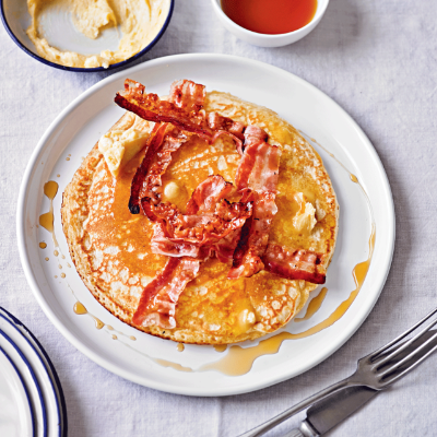 pancakes-with-whipped-maple-butter-crispy-pancetta