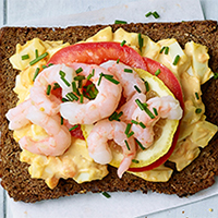 prawn-with-egg-mayonnaise-open-sandwich