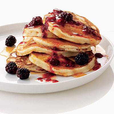 ricotta-pancakes-with-blackberry-butter