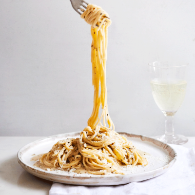 roman-spaghetti-cacio-e-pepe