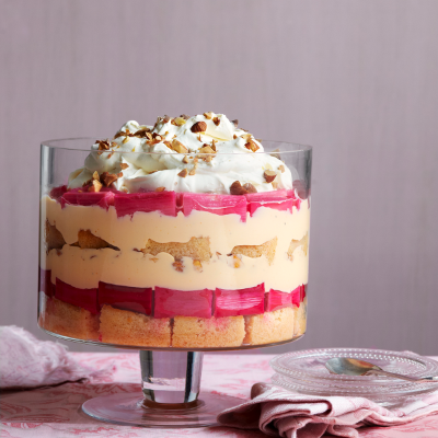 rhubarb-and-amaretto-trifle