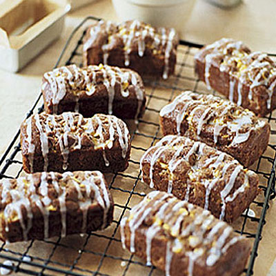 squidgy-pineapple-and-allspice-cakes