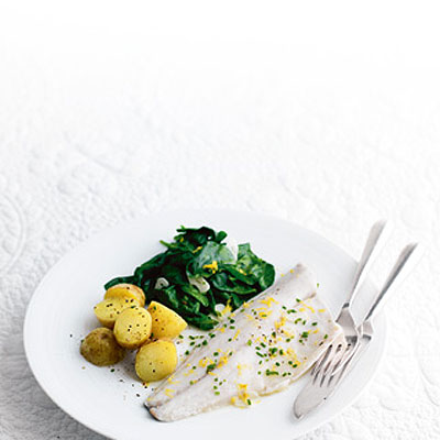 sea-bass-with-spinach-and-lemon