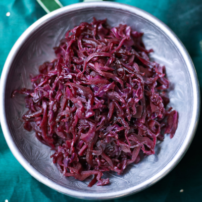 sweet-and-sour-red-cabbage