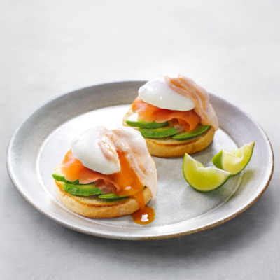 salmon-avocado-poached-egg-muffins