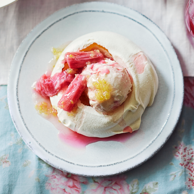 skye-gyngells-rhubarb-and-ginger-ice-cream-meringues