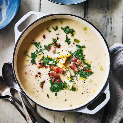 smoked-haddock-sweetcorn-chowder-with-bacon-butter-beans