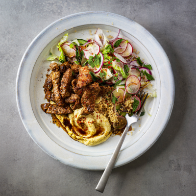 spiced-lamb-with-home-made-houmous