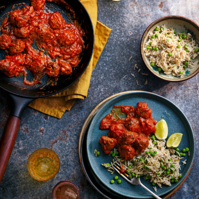 spicy-meatball-curry-with-pea-pilau