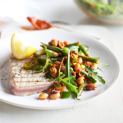seared-tuna-with-pesto-bean-salad