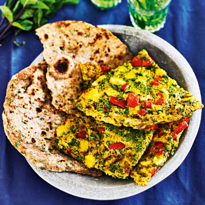 indian-spiced-omelette-with-chilli-chapattis
