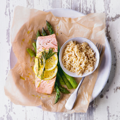 salmon-asparagus-parcels