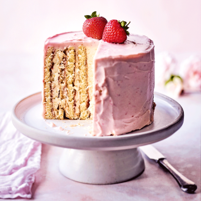 strawberries-cream-stripe-cake