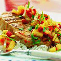 tuna-steaks-with-hot-pepper-salsa