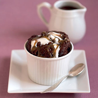toblerone-puddings-with-caramel-sauce