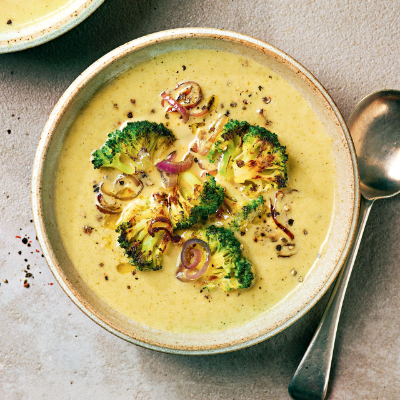 thai-style-broccoli-coconut-soup
