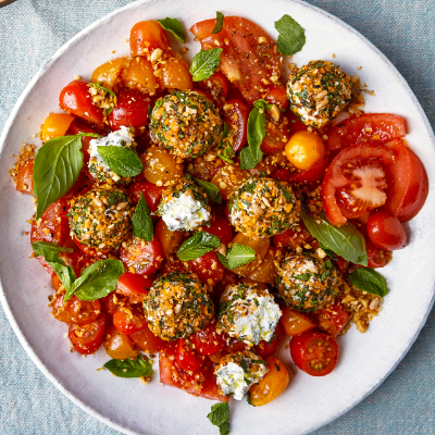 tomato-salad-with-summer-herb-labneh-and-dukkah