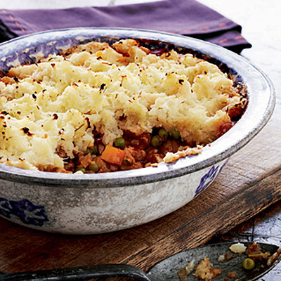 vegetarian-cottage-pie-with-parsnip-and-apple-mash