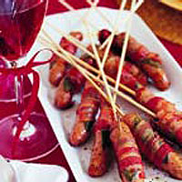 wrapped-sausages-with-bacon