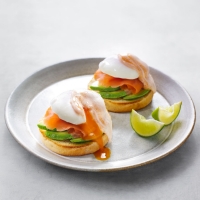Salmon, avocado & poached egg muffins